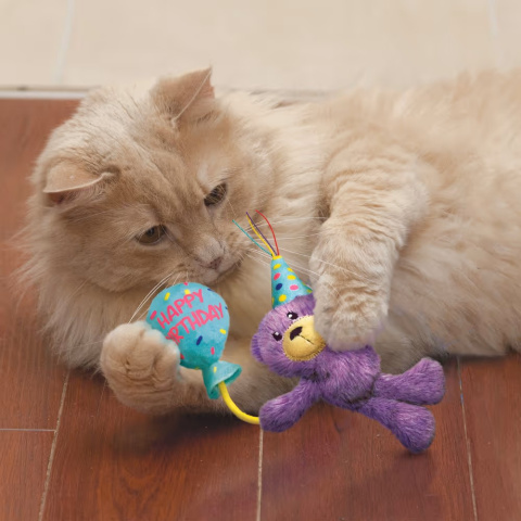 KONG Birthday Teddy - urodzinowa zabawka dla kota miś z balonikiem KONG Birthday Teddy - urodzinowa zabawka dla kota miś z balonikiem