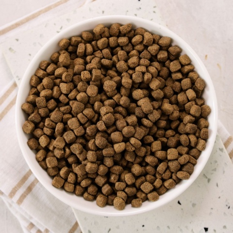 Wiejska Zagroda kurczak z przepiórką - karma sucha dla kota 800g