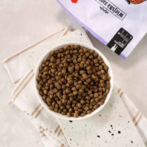 Wiejska Zagroda kurczak z przepiórką - karma sucha dla kota 800g